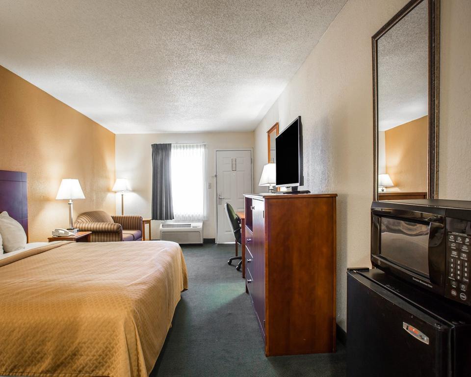Quality Inn Айкън Екстериор снимка
