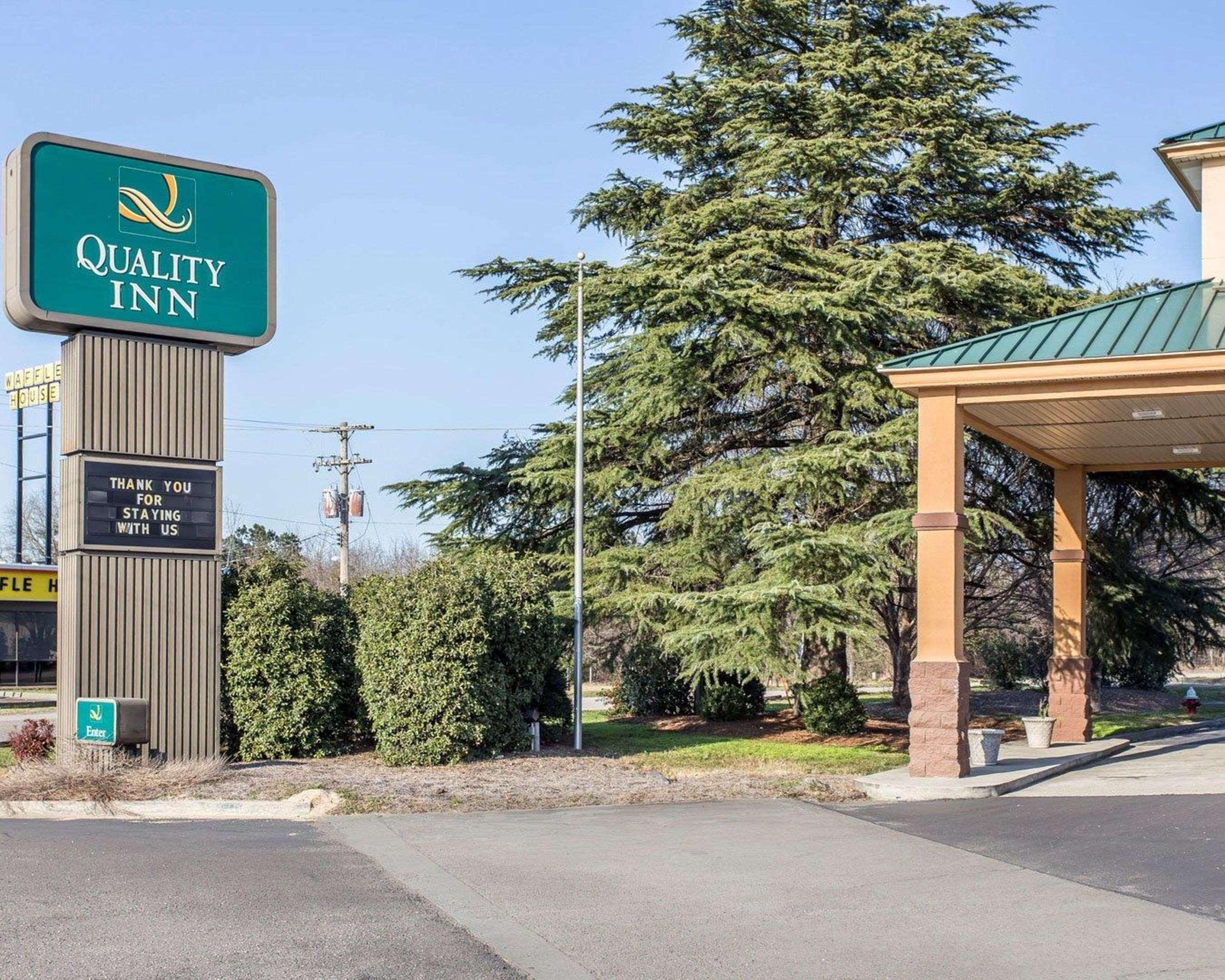 Quality Inn Айкън Екстериор снимка