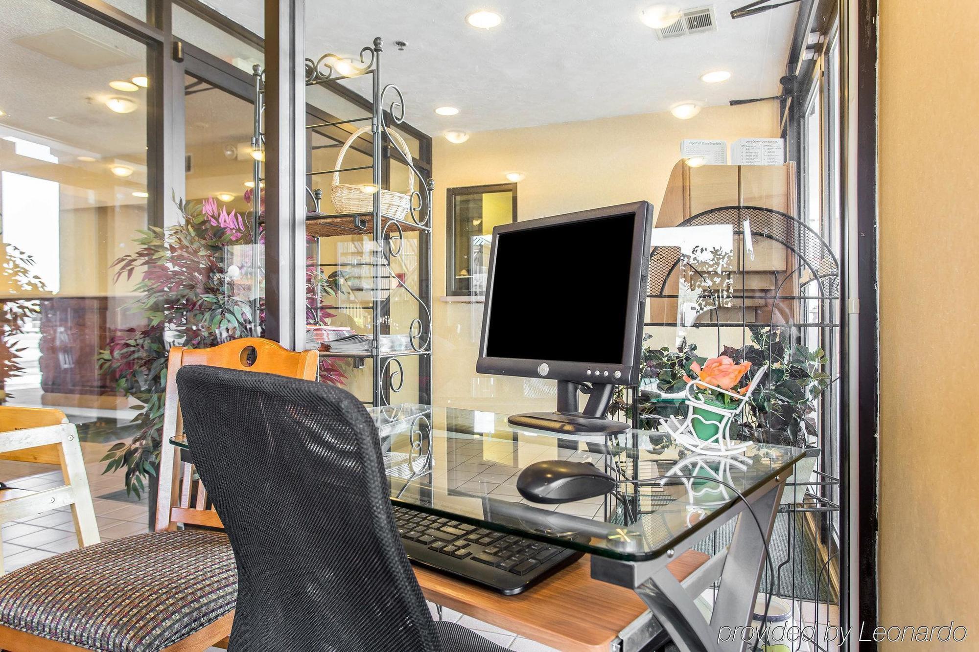 Quality Inn Айкън Екстериор снимка