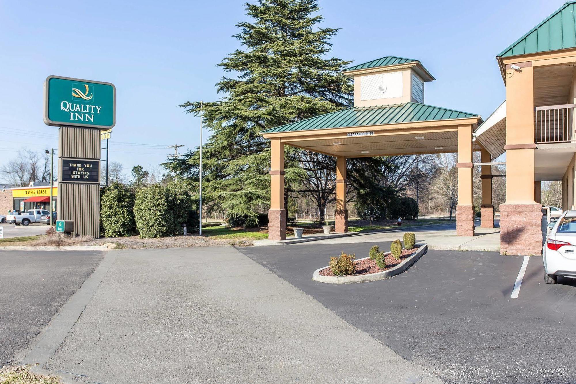 Quality Inn Айкън Екстериор снимка